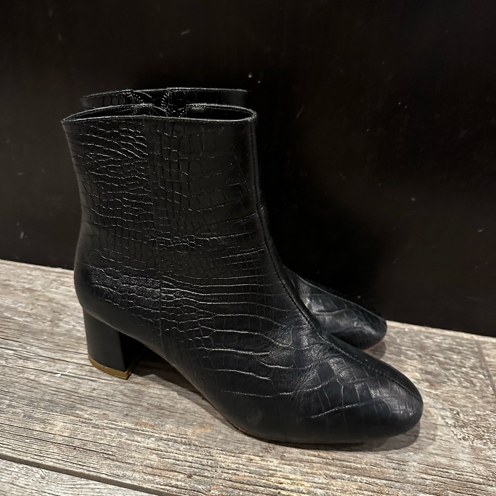 Marais Black Croc Ankle Boots 7.5